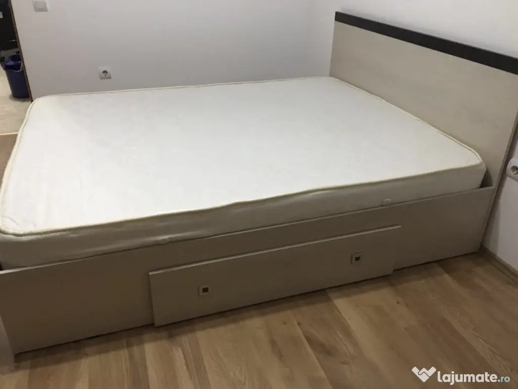 Cadru de pat, fără saltea 