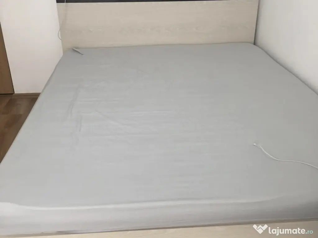 Cadru de pat, fără saltea 