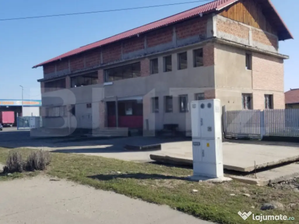 Clădire Spatiu Comercial 780 mp pe DN Târgoviște–Găeș
