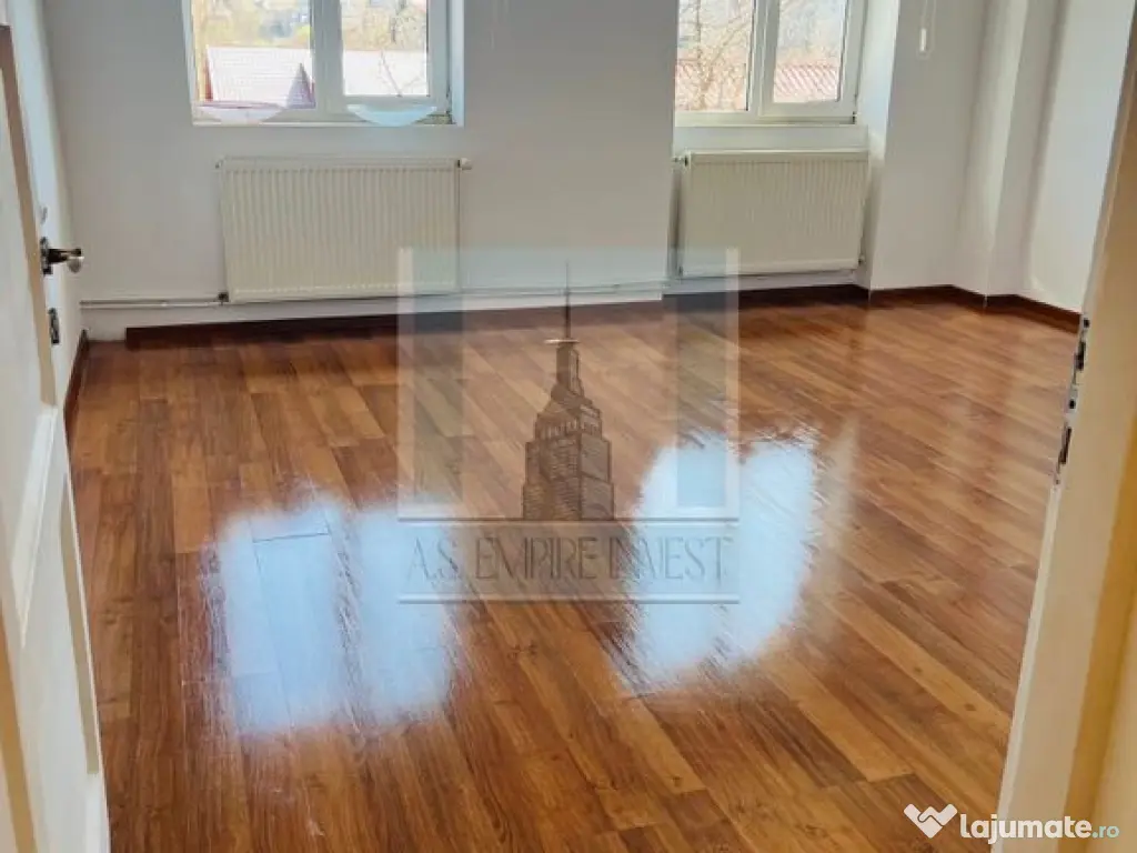 Apartament 2 camere decomandat - zona Centrul Civic 