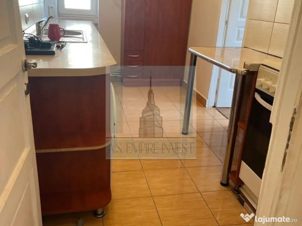 Apartament 2 camere decomandat - zona Centrul Civic 