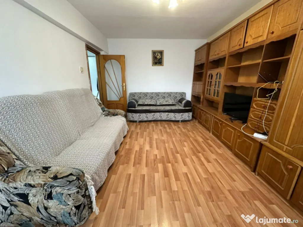Apartament 2 camere decomandat, Radu Negru.