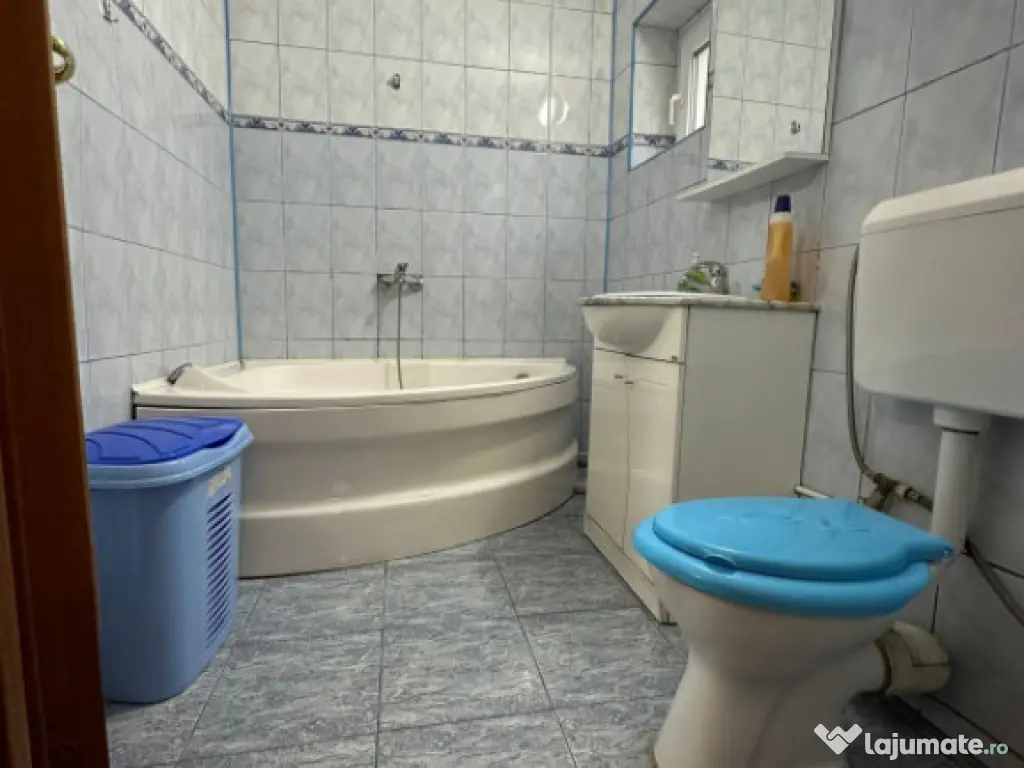 Apartament 2 camere decomandat, Radu Negru.