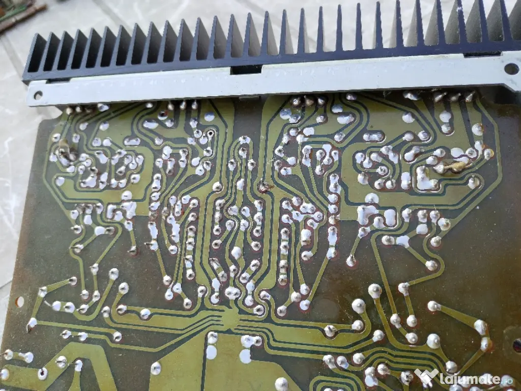 Finali BD313-BD314 cu radiator 