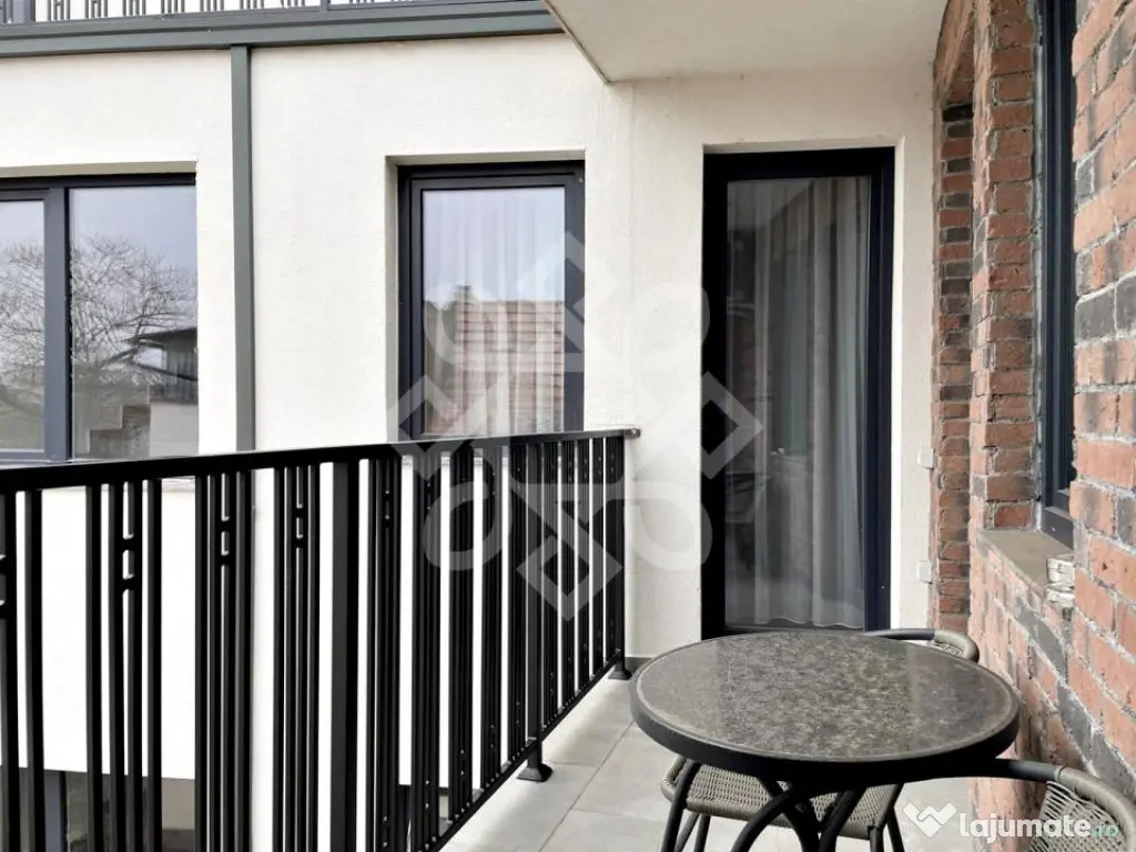 Apartament modern cu 3 camere de inchiriat ultracentral Orad 