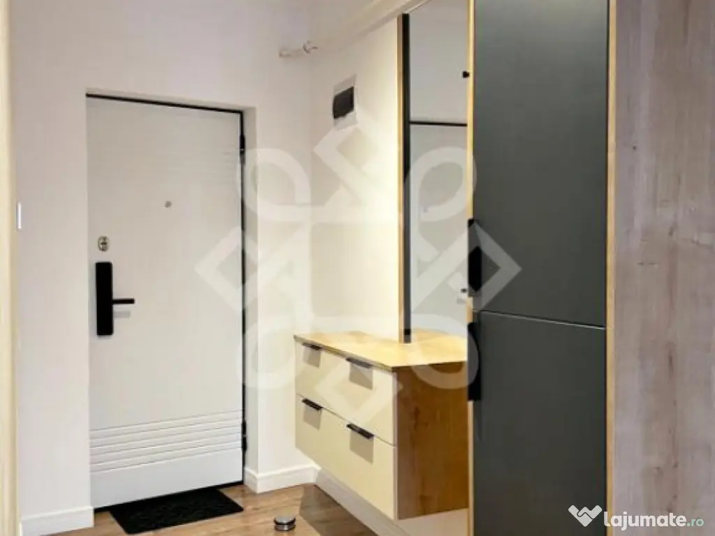 Apartament modern cu 3 camere de inchiriat ultracentral Orad 