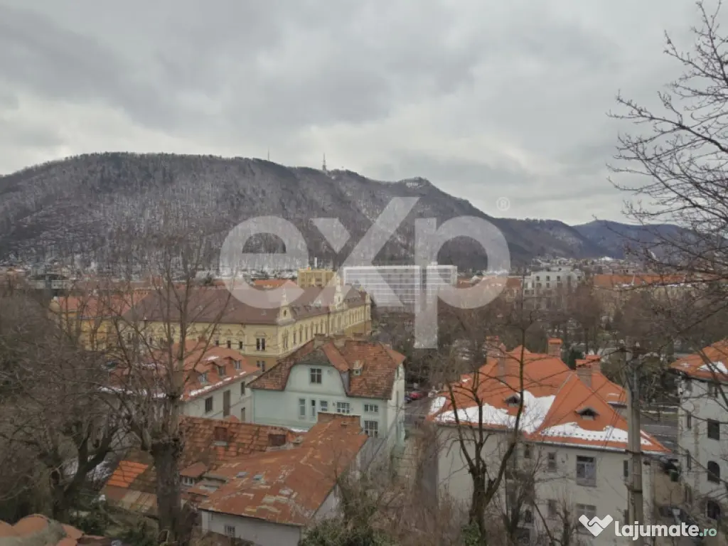 Apartament 3 camere de închiriat – Centrul Istoric, Str.