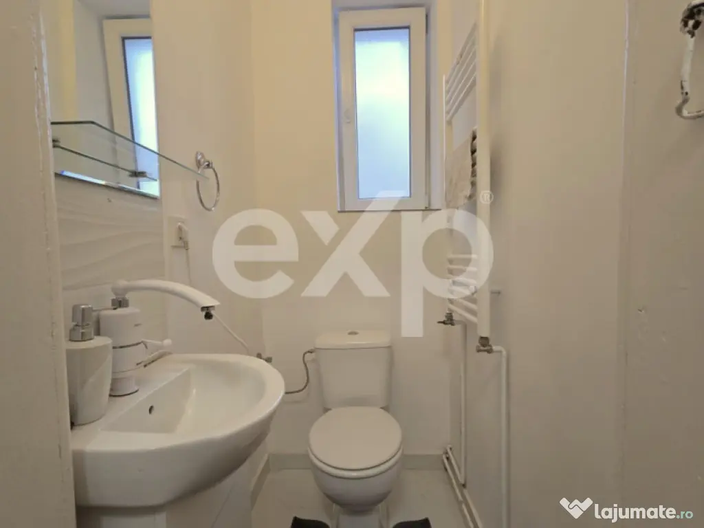 Apartament 3 camere de închiriat – Centrul Istoric, Str. 