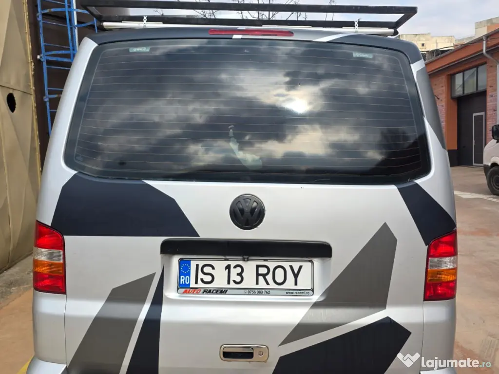 Vând Volkswagen Transporter T5 2008 cutie automata 