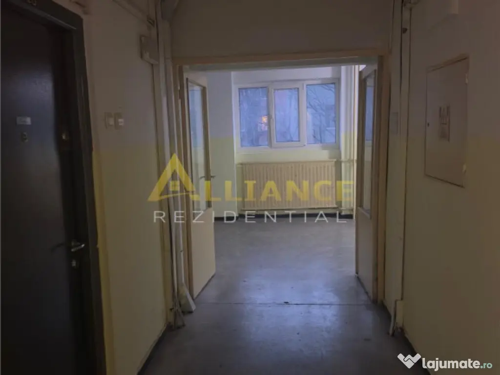 [Metrou Titan] Garsoniera Mobilata si Utilata | Etaj 3 din 1 