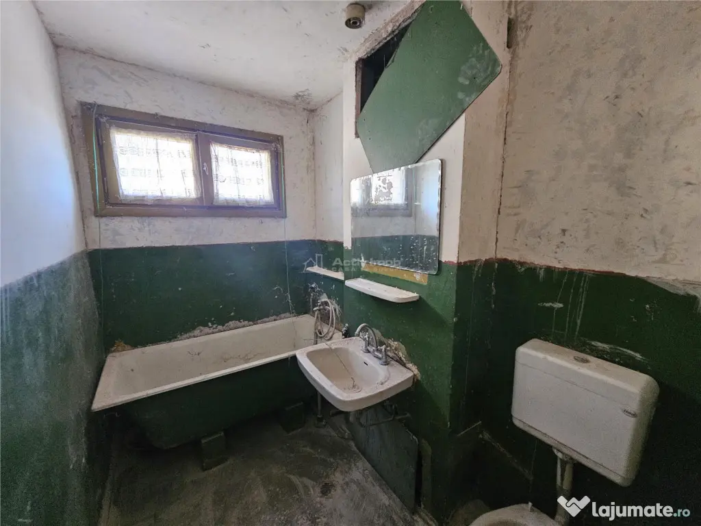 Resita, 2 Cam. Cf. 1, Micro 1 