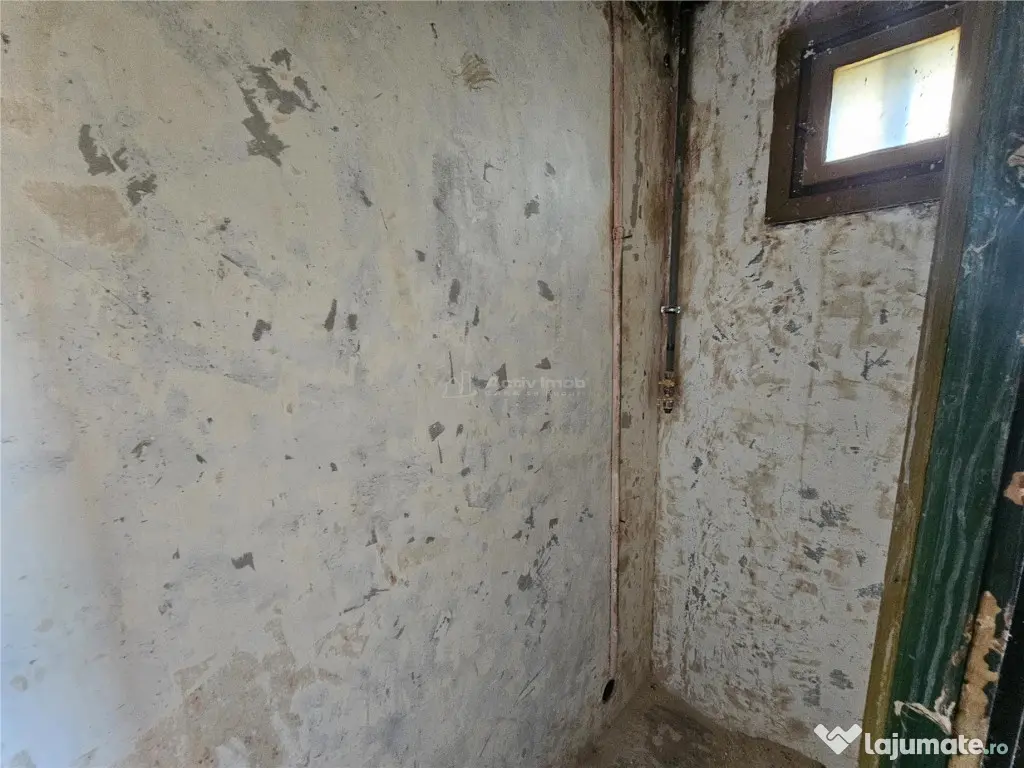 Resita, 2 Cam. Cf. 1, Micro 1 