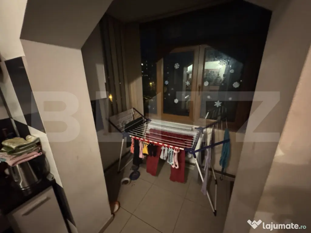 Apartament cu 3 camere, decomandat, 67mp, Nicolina 