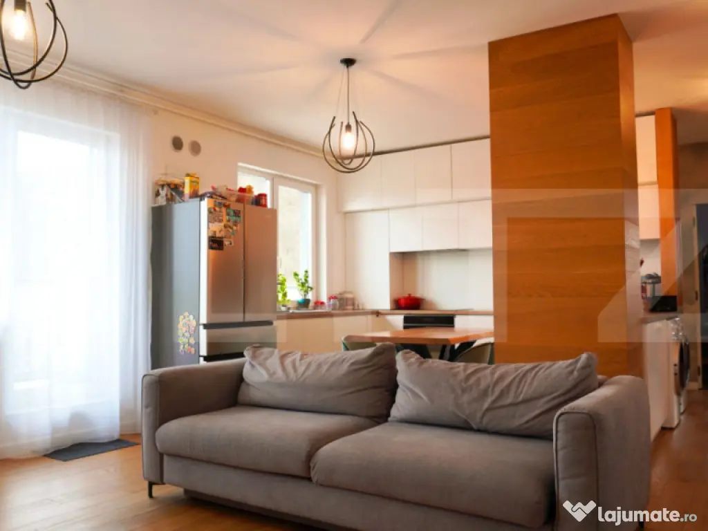 Apartament 3 camere 76mp utili, terasă 74mp, 2băi, parcare 