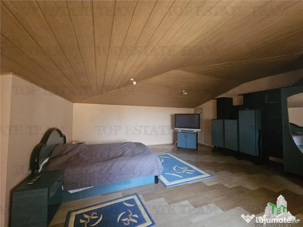 Casa 7 camere, foarte frumoasa si spatioasa - zona Km 4- 5 