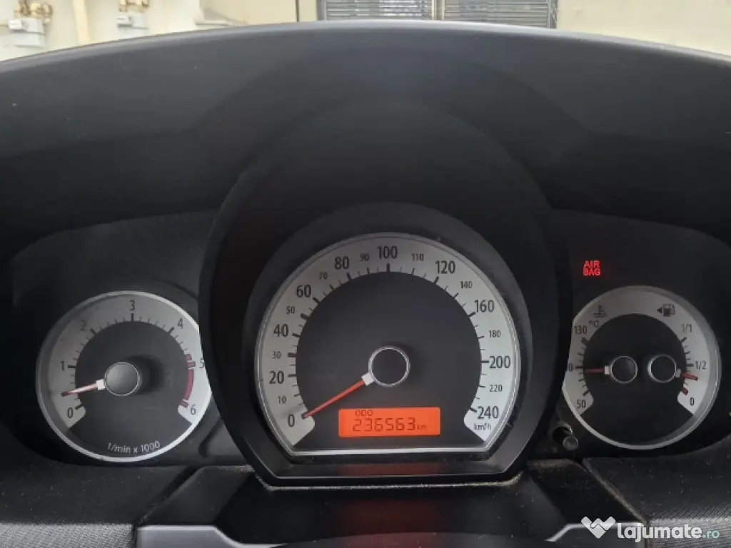 Kia Ceed 2008 1.6 CRDi 