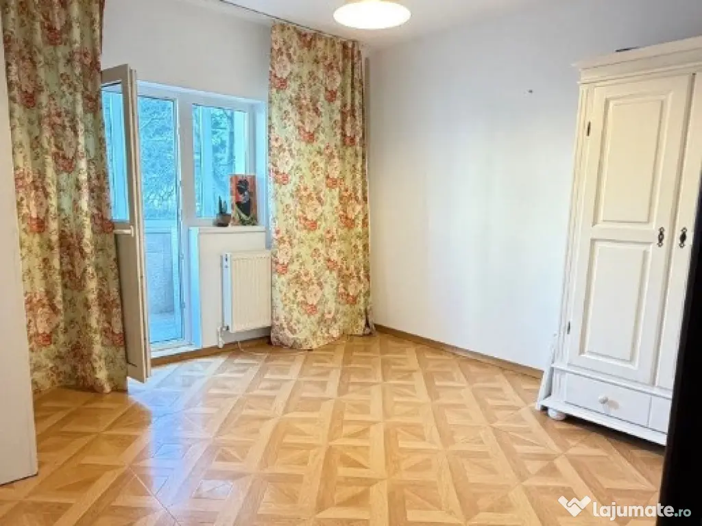 Apartament Cu 3 Camere Decomandate Etaj 1 - Zona Obcini 