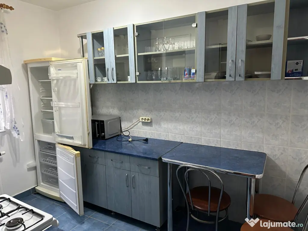 Inchiriez apatament cu 2 camere + parcare acoperita ARED UTA 