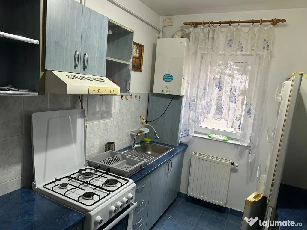 Inchiriez apatament cu 2 camere + parcare acoperita ARED UTA 