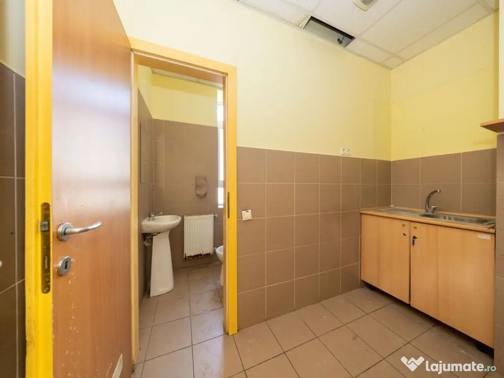 Clădire comercială de închiriat | Centrul Civic, Braș...