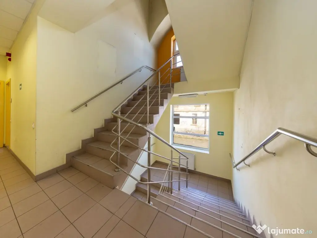Clădire comercială de închiriat | Centrul Civic, Braș...