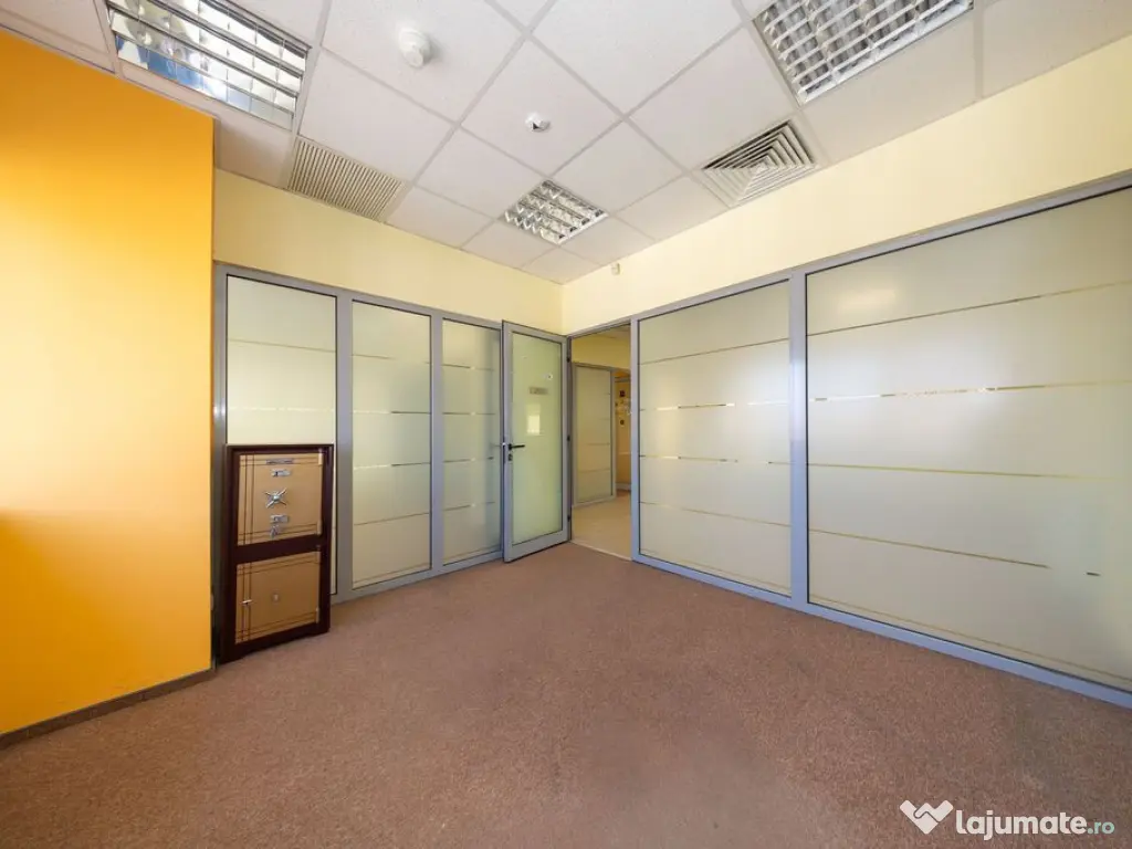 Clădire comercială de închiriat | Centrul Civic, Braș...