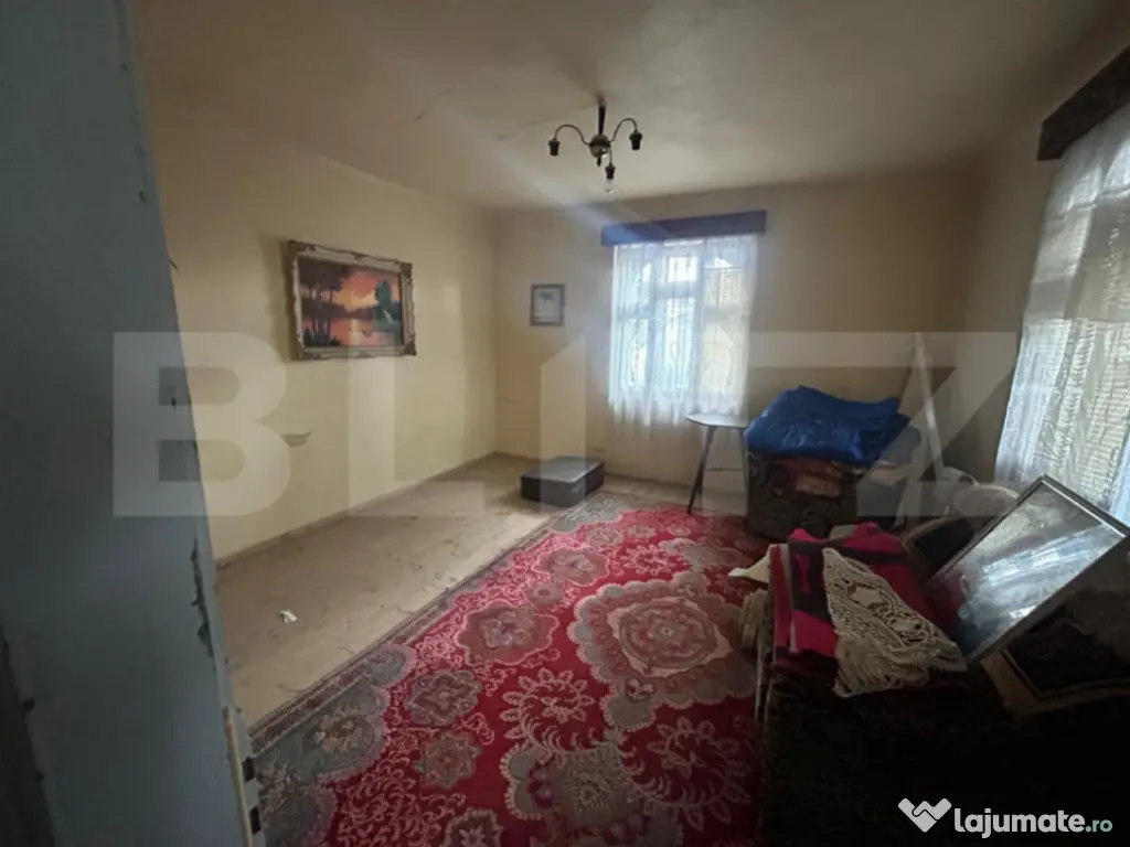 CASA | SACUIENI | 2700 MP | TOATE UTILITATILE | 