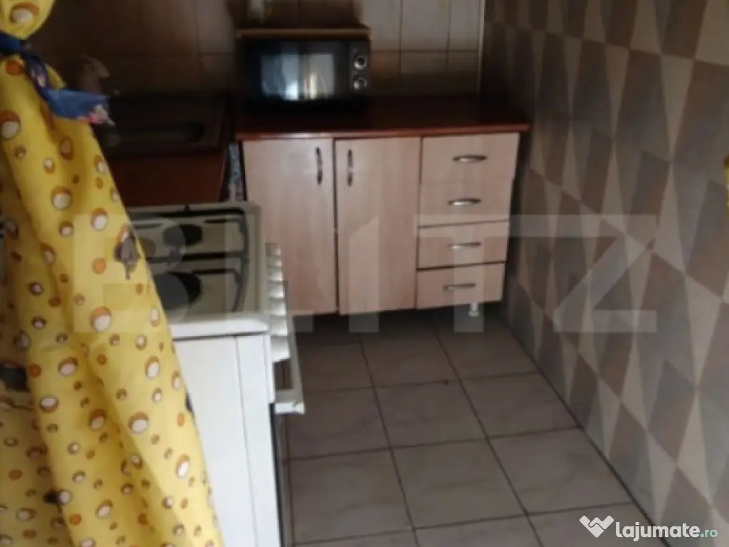 Camera De Camin - BULEVARDUL POITIERES ( zona RVR) 