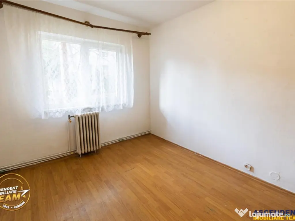 FILM! Apartament 3 camere, decomandat, Crangului, Lenin, Sfa