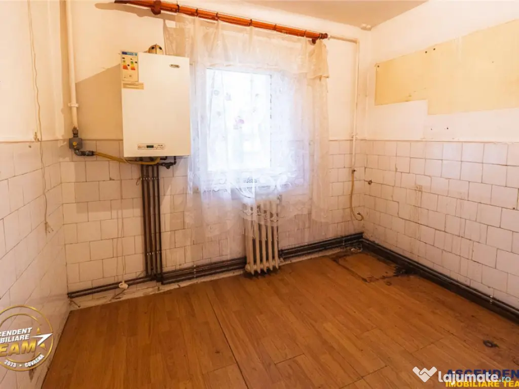 FILM! Apartament 3 camere, decomandat, Crangului, Lenin, Sfa