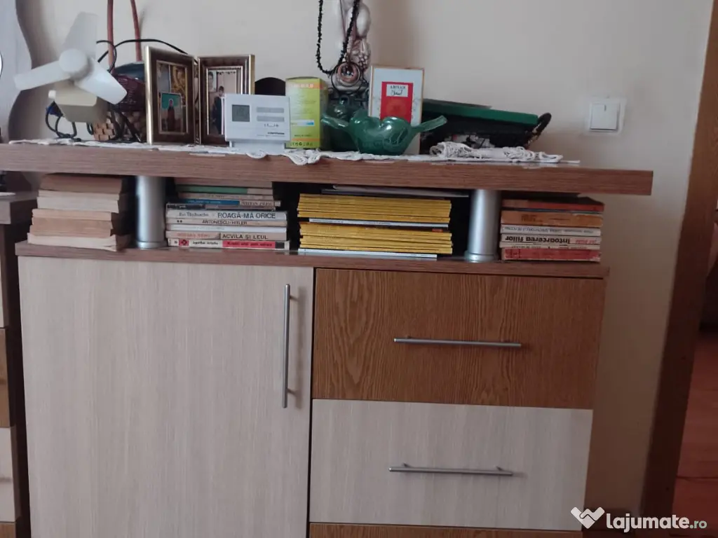 Mobila diversa dormitor si sufragerie