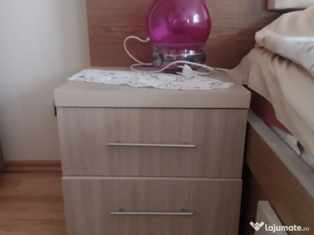 Mobila diversa dormitor si sufragerie