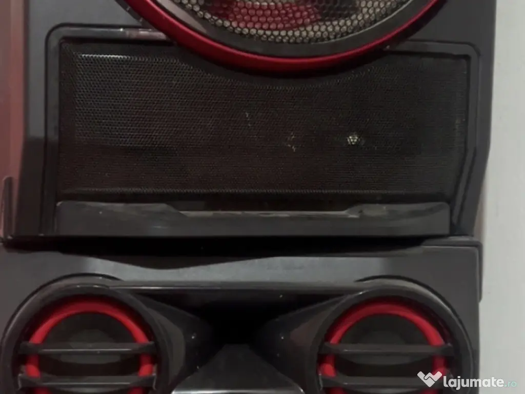 Vând boxe Xboom 5000w 