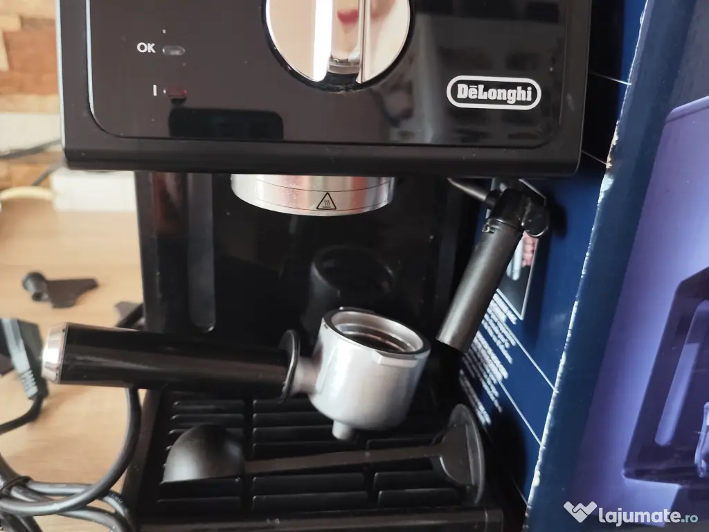 Espressor manual Delonghi ECP3121, 1100 W, 15 bar presiune, 