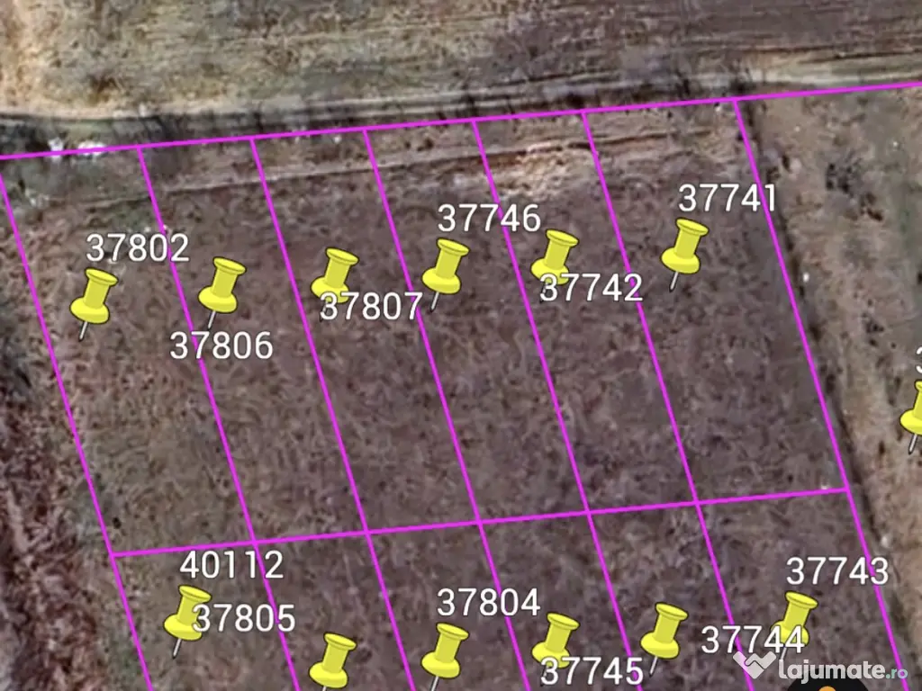 Vanzare teren intravilan 760mp