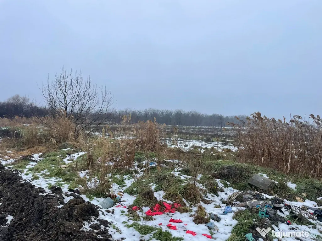 Vanzare teren intravilan 760mp