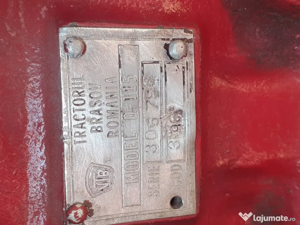 Tractor de vânzare u445 viticol 