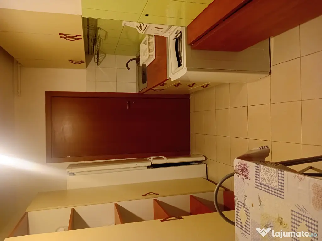 Închiriez Garsoniera Complex Confort City 