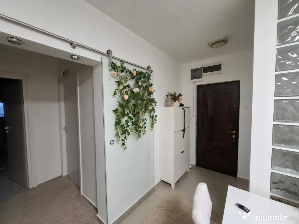 Apt. 3 camere decomandat 70mp/Sos.Giurgiului 129 bl.2A, sector 4