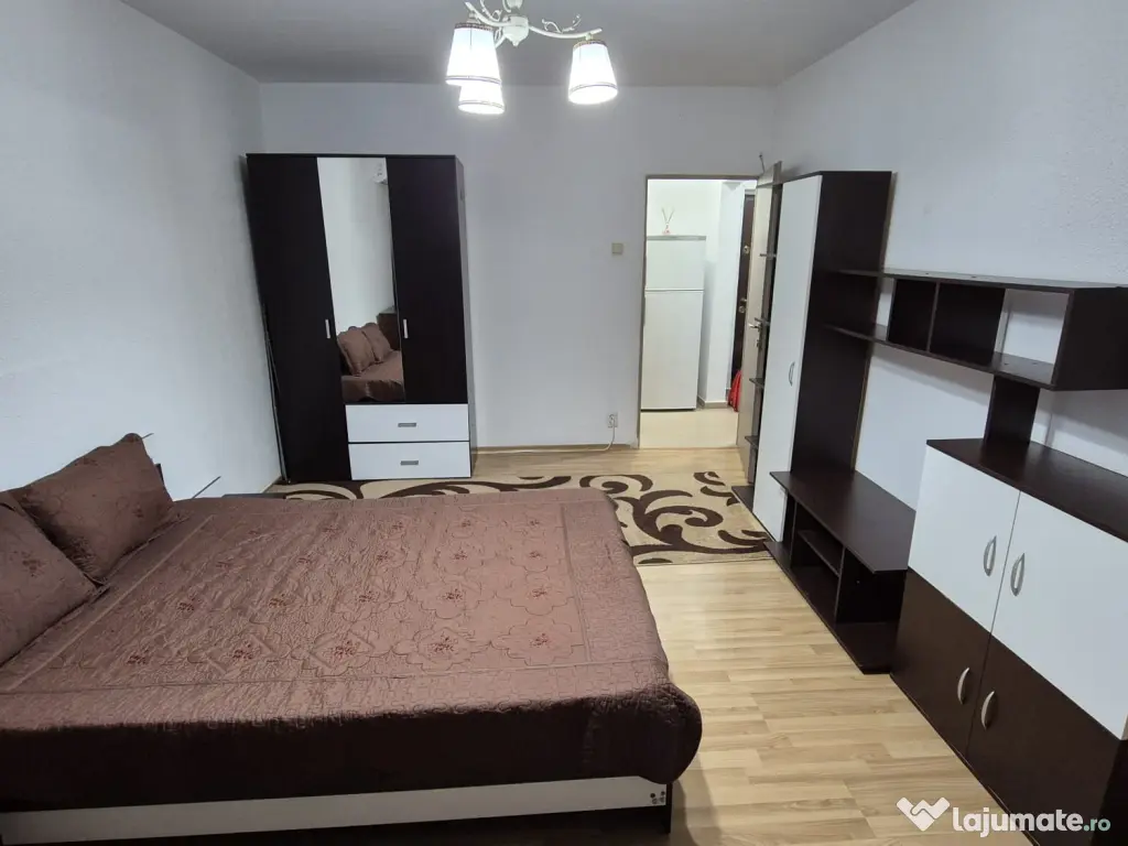 Inchiriez garsoniera Calea Rahovei 