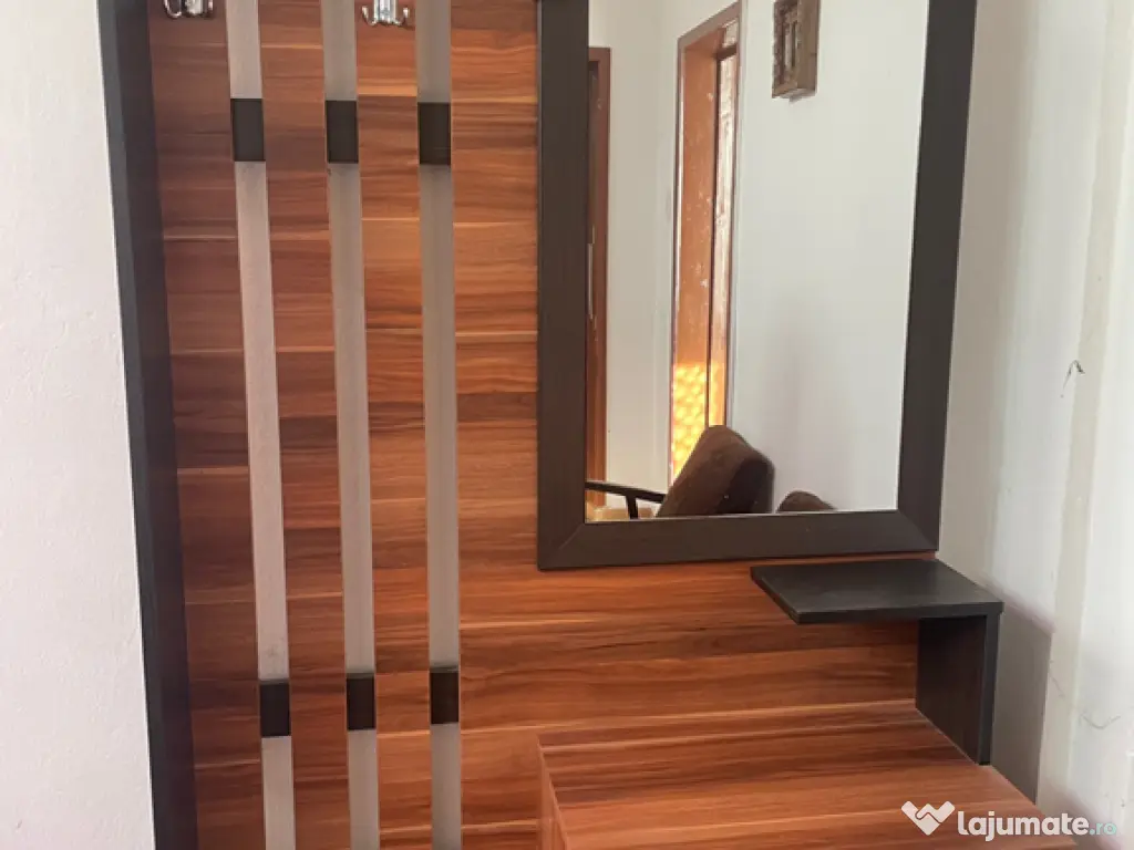 Vând mobilă,frigider,aragaz,set de livingși covor 