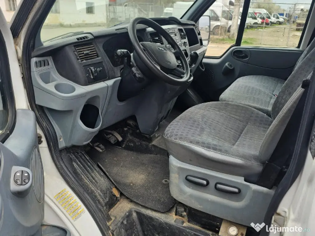 Autoutilitara Basculanta 