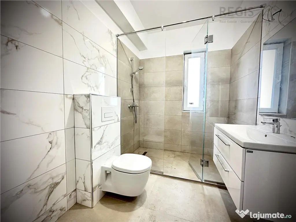 2 camere 96 mp, 2 bai, vedere spectaculoasa – Rasnov 