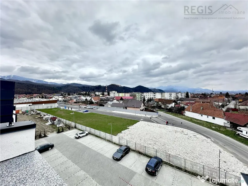 2 camere 96 mp, 2 bai, vedere spectaculoasa – Rasnov 