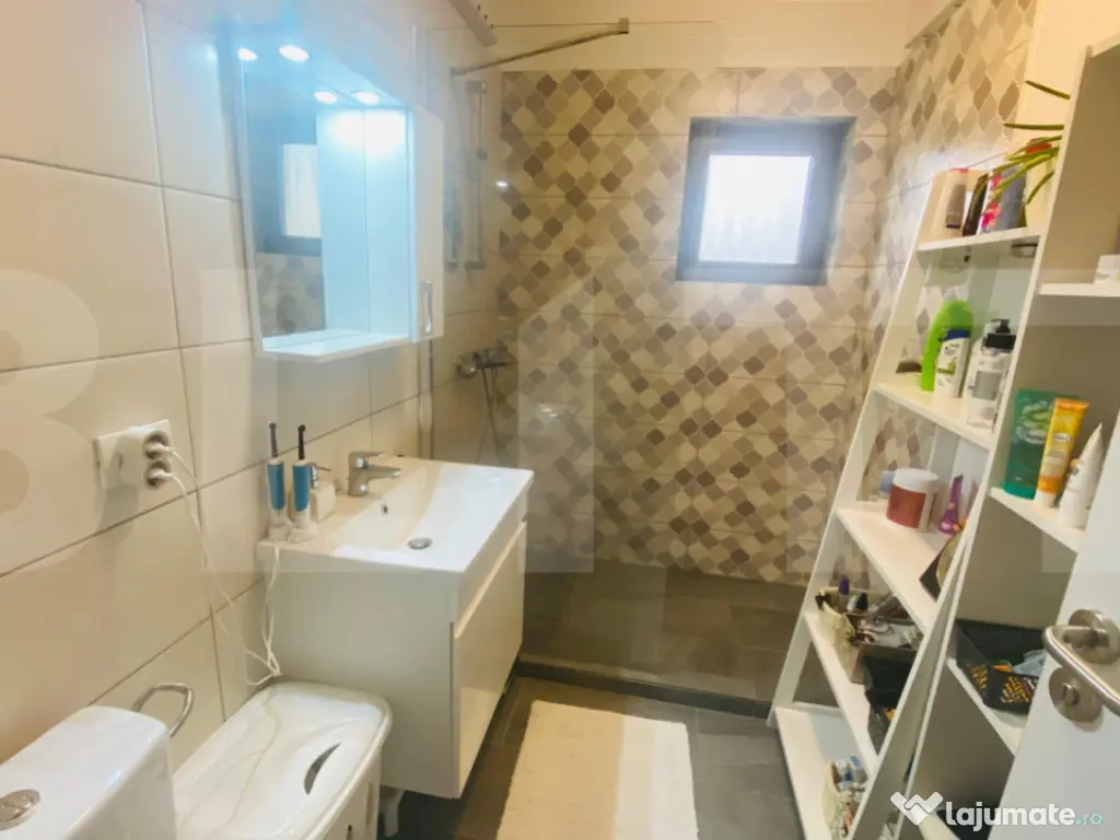 Apartament 2 camere pe parter, central Chisoda 