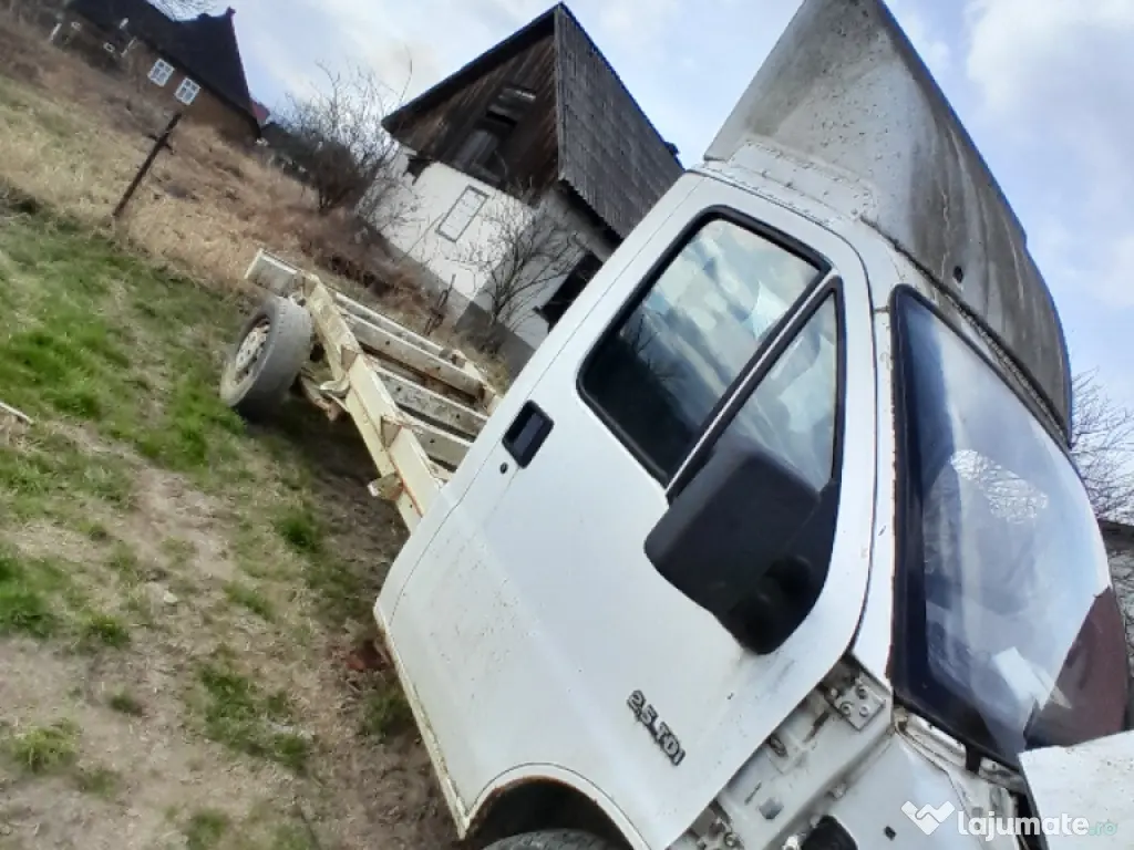 Dezmembrez Citroen 2.5 tdi 