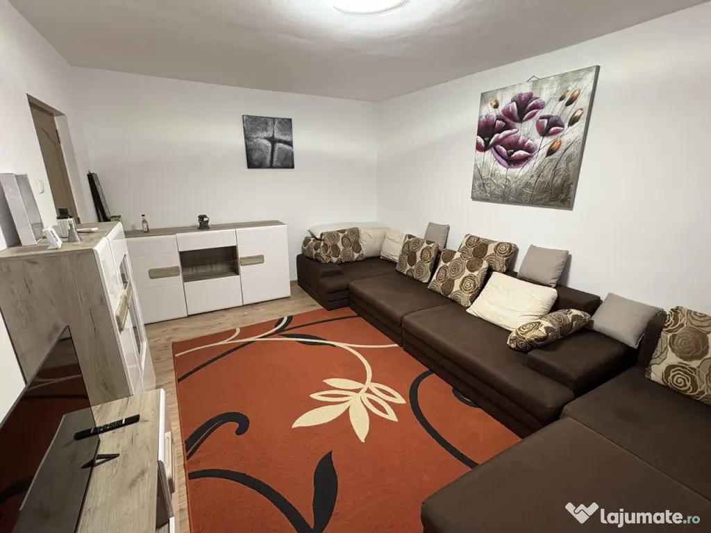 Proprietar 0 comision închiriez ap 3 cam zona Brotacei 