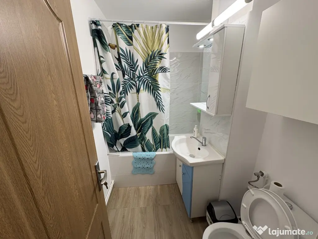 Proprietar 0 comision închiriez ap 3 cam zona Brotacei 