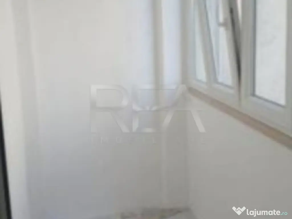 3 camere, 3/10, anvelopat, bloc 1983-Ghencea-Str Vladeasa 