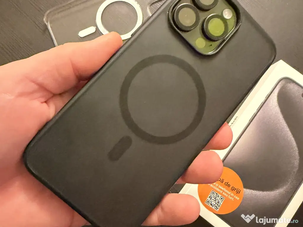 iPhone 15 Pro Max Black Titanium 5G, 256GB – CA NOU + HUSE MAGSAFE FULL BOX 